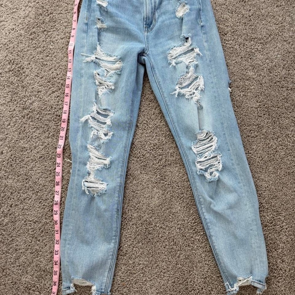 American Eagle blue mid rise ripped jeans Size 2